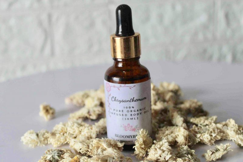 chrysanthemum-infused-oil-organic-body-oils