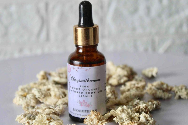 chrysanthemum-infused-oil-organic-body-oils