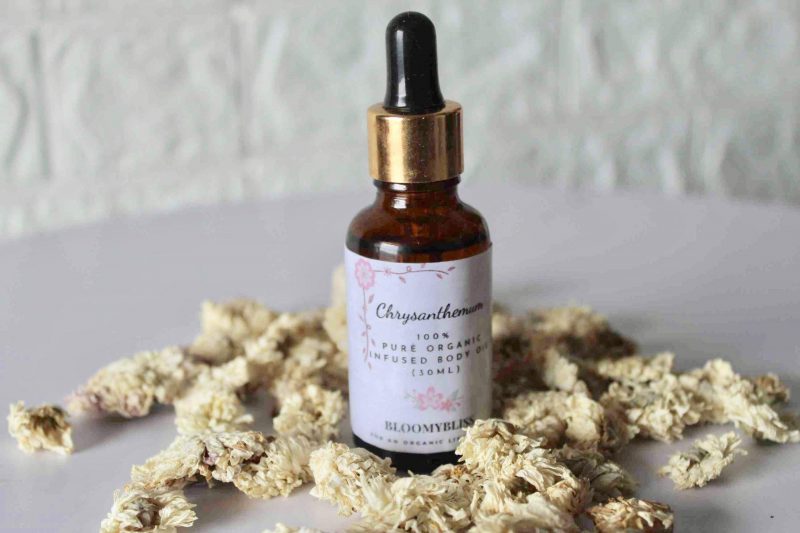 chrysanthemum-infused-oil-organic-body-oils