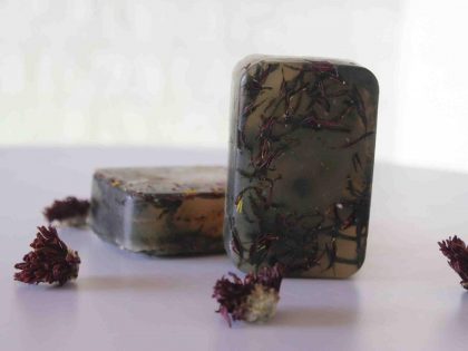 handmade-chrysanthemum-maroon-organic-soap