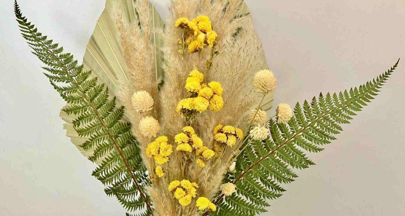 yellow-green-dried-flower-bouquet