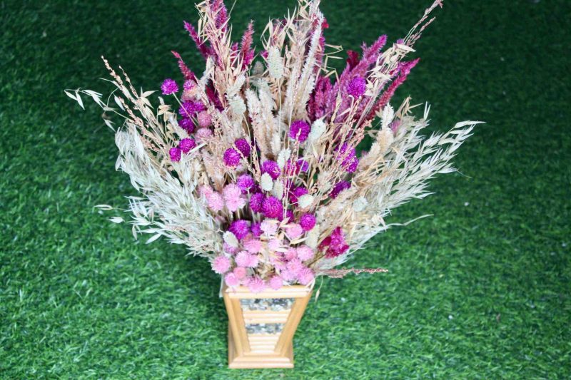 magenta-heavy-punch-dried-flowers-bunch