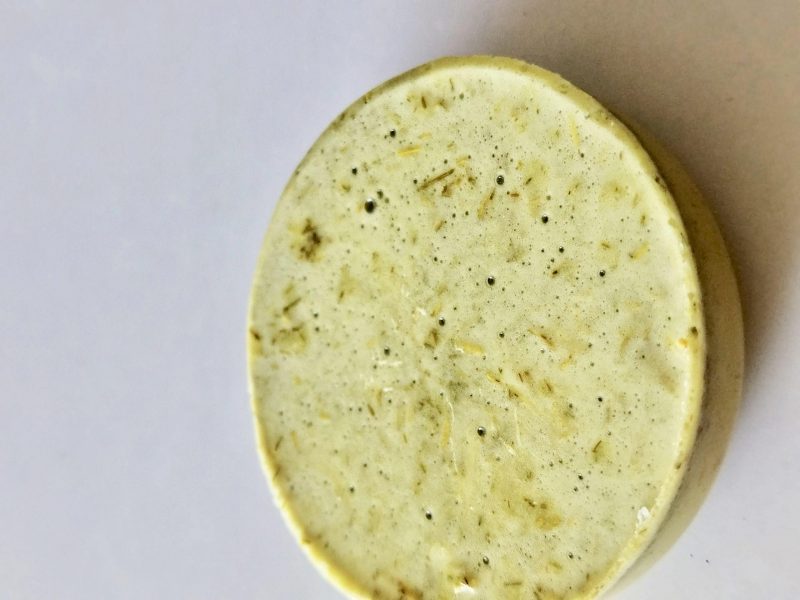 andmade-lemongrass-organic-shampoo-bar