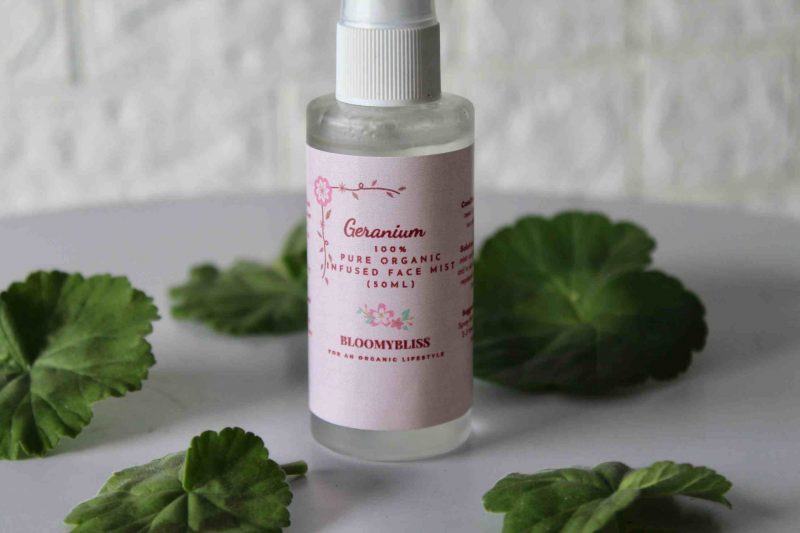 organic-geranium-face-mist