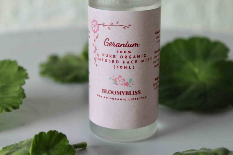 organic-geranium-face-mist