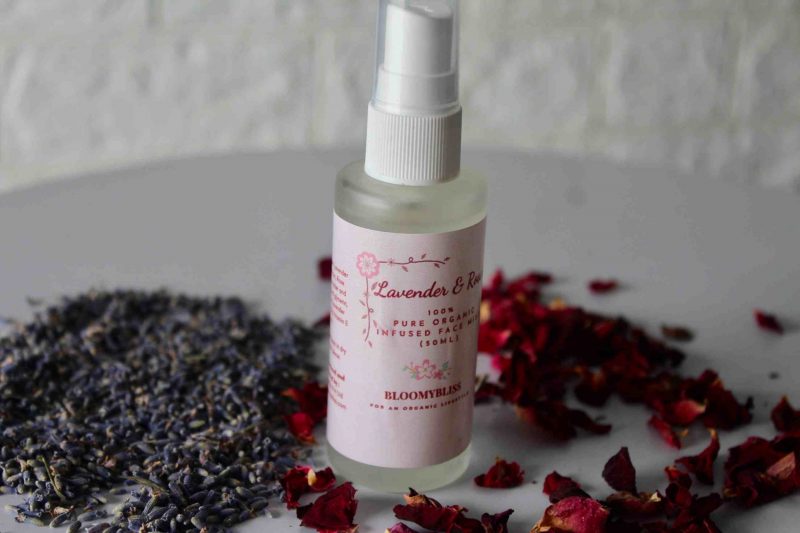 organic-lavender-rose-face-mist