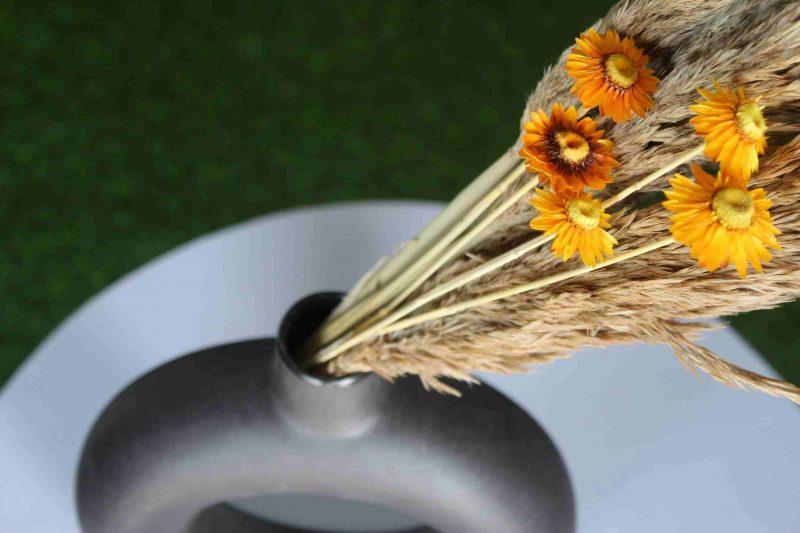 Dried_Yellow_Flowers_Pampas_Bouquet