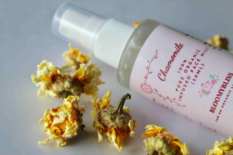 organic-chamomile-face-mist