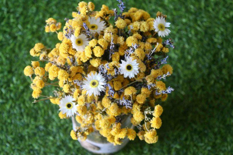 yellow-white-lavender-dried-flowers-bouquet