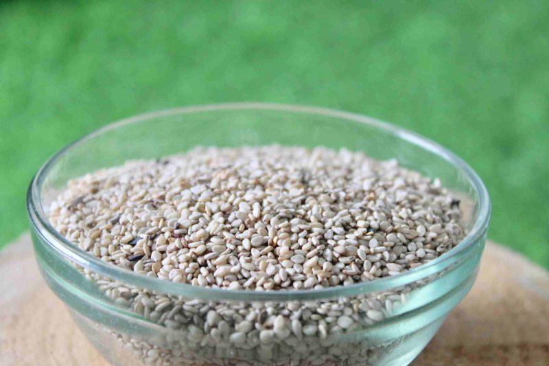 organic-white-sesame-seeds