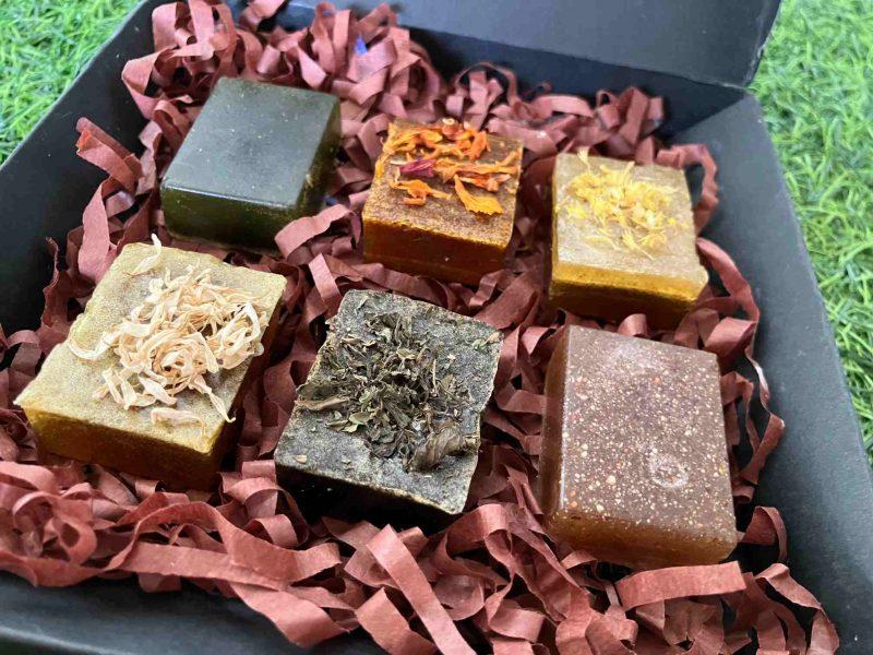 organic-glycerin-soaps-sample-box