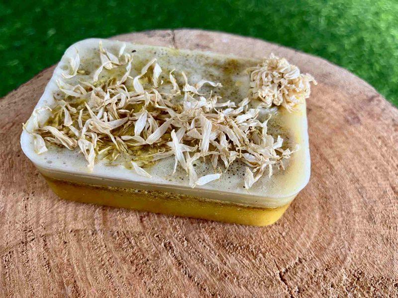 chrysanthemum-shea-butter-organic-soap